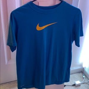 Blue Nike tee